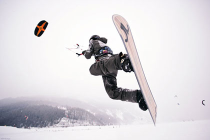 JN-Randas-Snow-Kite-2012-420px-01
